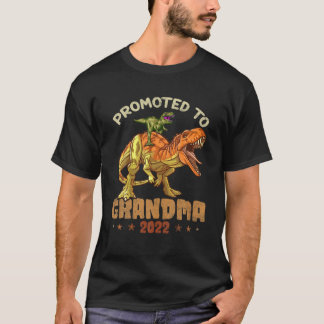 Niedlich für Oma Est 2022 Dinosauriermütter T-Shirt