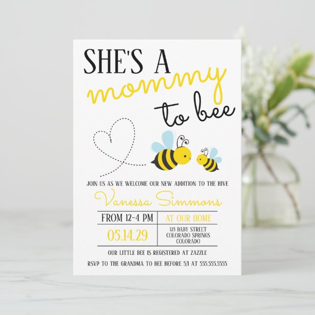 Niedlich-gelbe Mama-Bee-Baby-Dusche Einladung (Stehend Vorderseite)