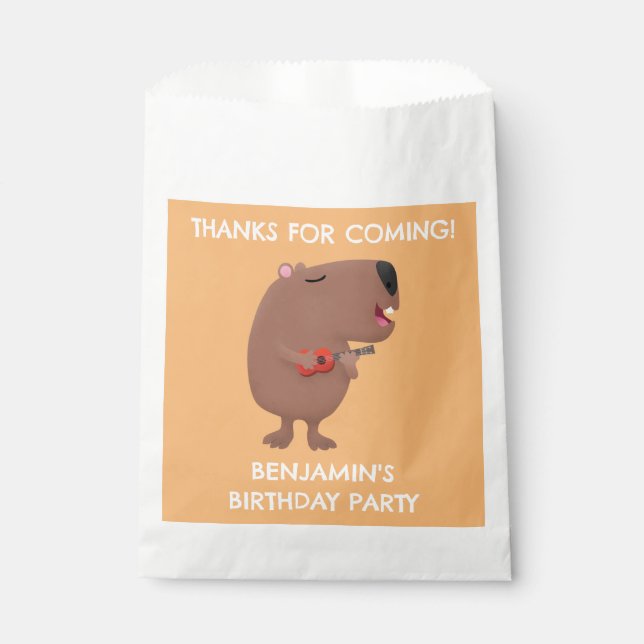 Niedlich gesang Capybara personalisierter Geburtst Geschenktütchen (Vorderseite)