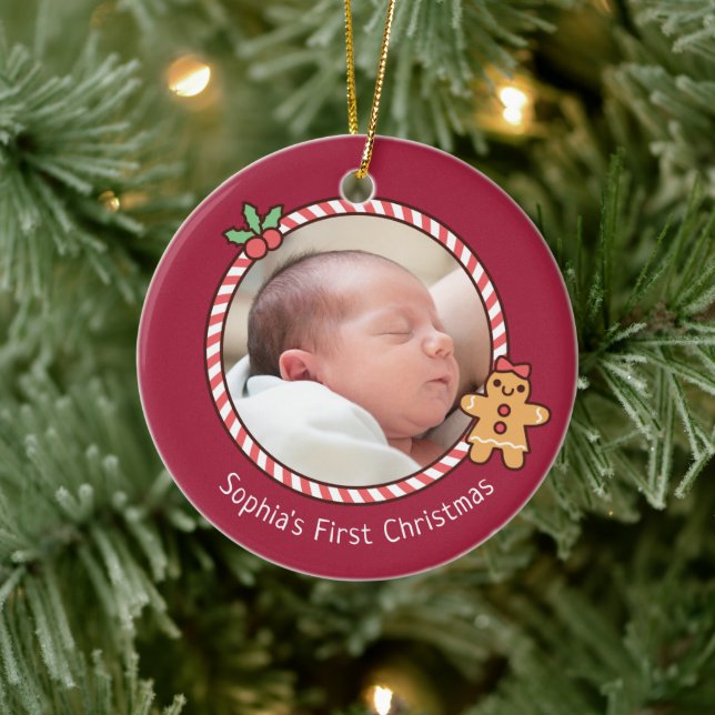 Niedlich Gingerbread Girl Baby First Christmas Fot Keramik Ornament (Baum)