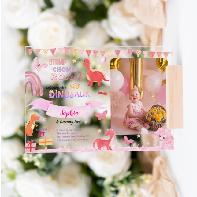 Niedlich Girl Pink Dino Dinosaur Foto Kindergeburt Acryleinladungen (Von Creator hochgeladen)