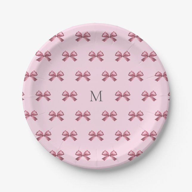 Niedlich Girl Pink Satin Ästhetische Bow Monogramm Pappteller (Vorderseite)