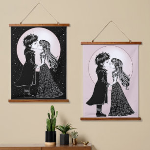 Niedlich gotische Emo Kids Kiss Valentinstag Wandteppich Mit Holzrahmen
