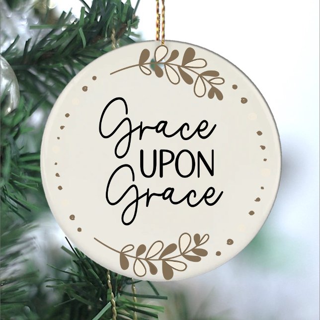 Niedlich Grace Upon Grace Script Typografie Christ Keramik Ornament (Grace Upon Grace Golden Brown Leaves and Dots Scripty Typography Ceramic Ornament.)