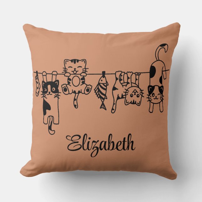 Niedlich Hanging Kittens Individuelle Name Kissen (Vorderseite)