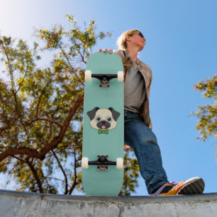 Niedlich Happy Mops Dog mit Papillon Skateboard