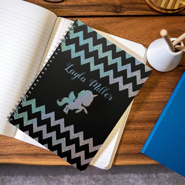 Niedlich Iridescent Glittery Unicorn Zigzag Custom Notizblock (Von Creator hochgeladen)