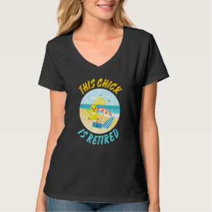 Niedlich ist dieses Kätzchen die Ruhestandszeit. T-Shirt