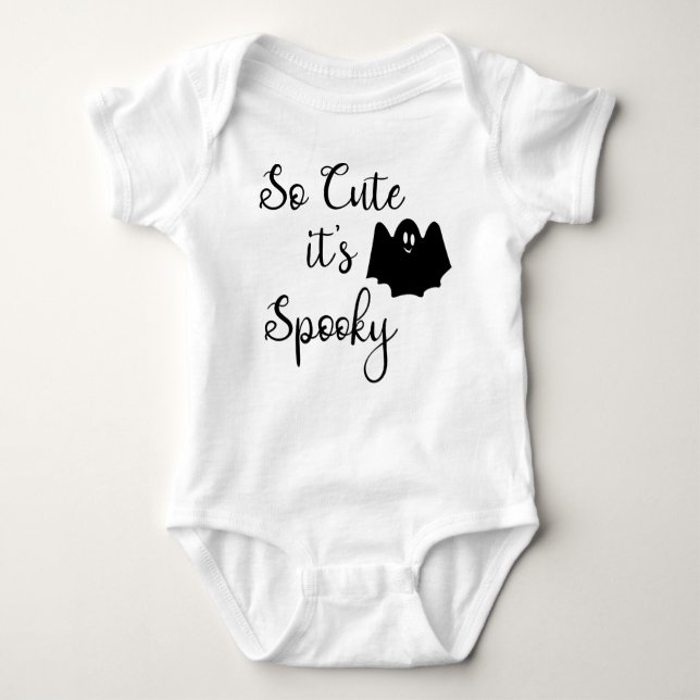 Niedlich ist es Spookey Baby Strampler (Vorderseite)