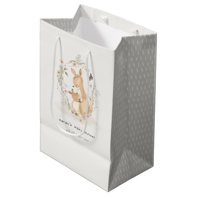 Niedlich Joey Mama Kangaroo Floral Wreath Baby Sho Mittlere Geschenktüte (Vorderseite Schrägansicht)