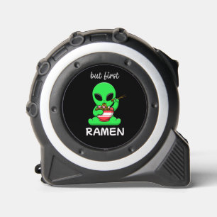 Niedlich Kawaii Alien aß Ramen Maßband