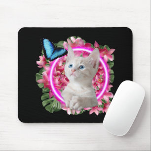Niedlich Kitten mit blauem Schmetterling auf neont Mousepad
