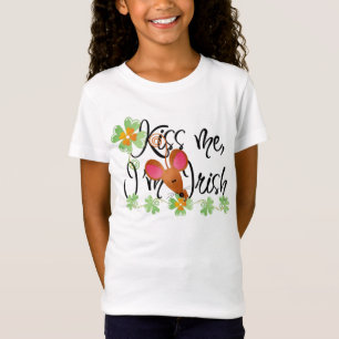Niedlich küssen Sie mich, den ich irisches Shirt