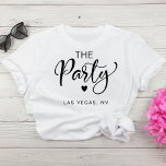 Niedlich Las Vegas Junggeselinnen-Abschied T-Shirt<br><div class="desc">Niedlicher Junggeselinnen-Abschied-T - Shirt mit "The Party" in einer schicken Schrift mit Herzenslust und "Las Vegas,  NV" in schlichter moderner Typografie. Sie können das Ziel des Party und die Farbe des T - Shirt ändern. Für die Braut steht ein koordinierender T - Shirt "Ehefrau des Party" zur Verfügung.</div>