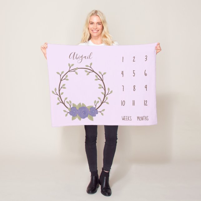 Niedlich Lilac Floral Wreath Baby Milestone Fleecedecke (Beispiel)