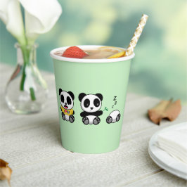 Niedlich Little Pandas auf Green Pappbecher