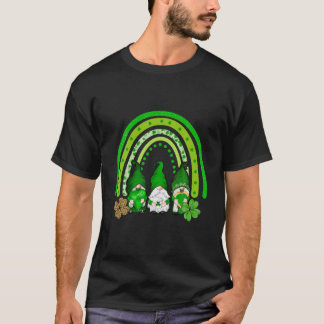 Niedlich Lucky Rainbow Gnomies Happy St Patricks D T-Shirt