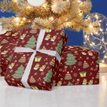 Niedlich Maroon Christmas Geschenkpapier<br><div class="desc">Ein niedlicher Wrapper mit Weihnachtsbaum,  Weihnachtssocken,  Geschenken und Schneeflocken. Perfekter Wrapper dieses kommende Weihnachten.</div>