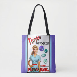 Niedlich Nostalgische Krankenschwester Pinup im Ga Tasche
