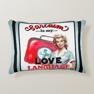 Niedlich Nurse Pinup_ Liebe Dekokissen