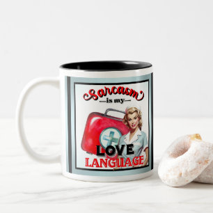 Niedlich Nurse Pinup_ Liebe Zweifarbige Tasse