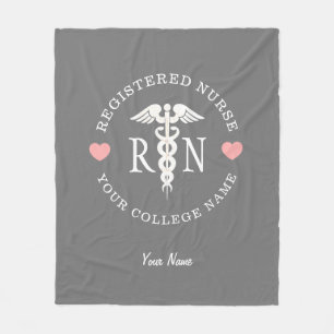 Niedlich Nurse RN Rosa Herzen Personalisiert Fleecedecke