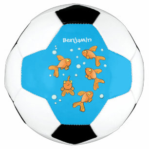 Niedlich orangefarbener Goldfisch auf der Abbildun Fußball