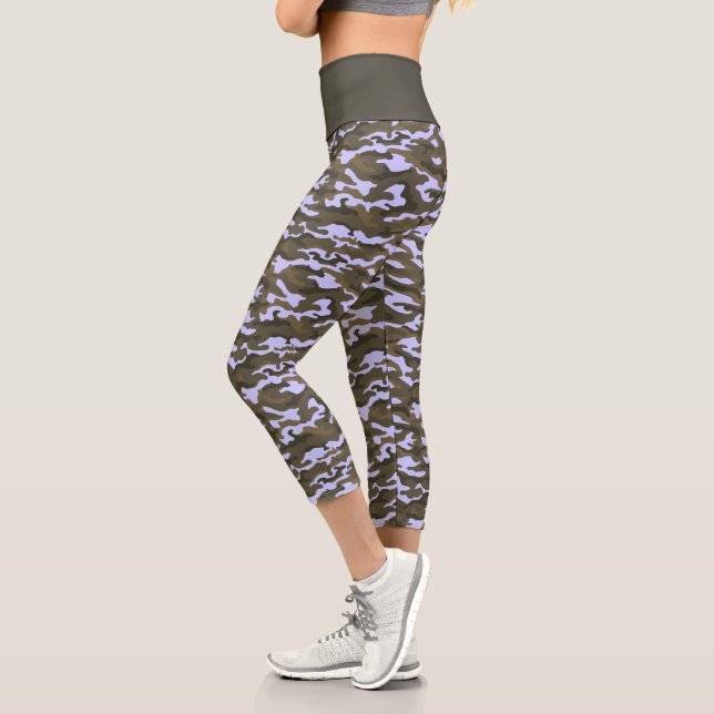 Niedlich Periwinkle Blue Camouflage Camouflage Capri Leggings (Links)