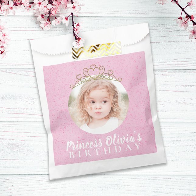 Niedlich Pink Birthday Einfaches Foto Princess Tia Geschenktütchen (Von Creator hochgeladen)