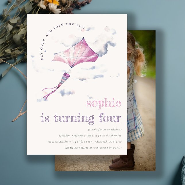 Niedlich Pink Flying Kite Sky Clouds Foto Geburtst Einladung (Von Creator hochgeladen)