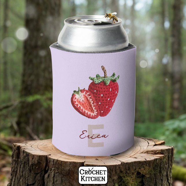 Niedlich Pink Granny Chic Crochet Strawberry Monog Dosenkühler (Von Creator hochgeladen)