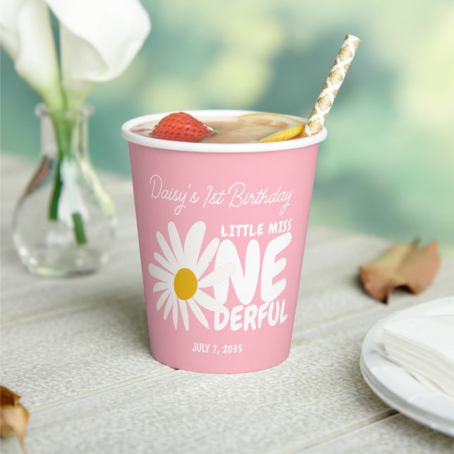Niedlich Pink Kleine Miss ONEderful Daisy Geburtst Pappbecher (In Situ)