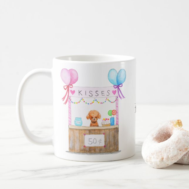 Niedlich Poodle Puppy Kissing Booth Personalisiert Kaffeetasse (Mit Donut)