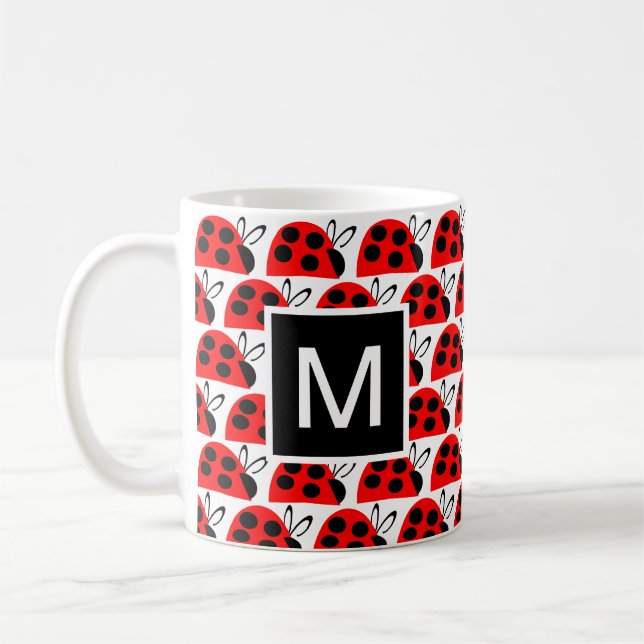 Niedlich Red Black Ladybug Monogram Kaffeetasse (Links)
