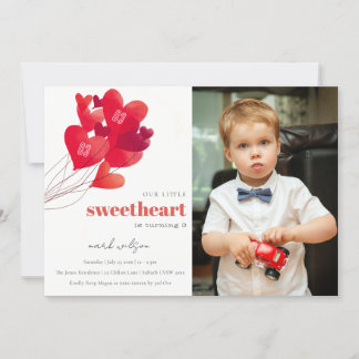 Niedlich Red Heart Balloons Sweetheart Foto Geburt Einladung