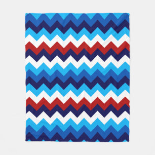 Niedlich Red White Blue Chevrons Medium Fleece Bla
