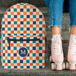 Niedlich Retro-Checkerboard Monogram Navy Orange A Bedruckter Rucksack<br><div class="desc">Dieser lustige, stilvolle, individuelle Rucksack mit einem Schachbrettmuster in Retrotönen in marineblau, hellorangefarben, hellorange / gelb, aquamarin und creme. Eine erste Textvorlage für Monogramm ist dabei enthalten. Verwenden Sie sie, um Ihren Rucksack zu personalisieren oder ihn und den Kreis zu entfernen, wenn Sie kein Monogramm bevorzugen. Dieser niedliche, farbenfrohe Rucksack...</div>