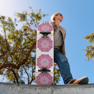 niedlich-Rosa-Mandala Skateboard