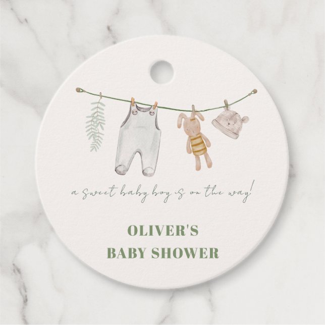 Niedlich Sage Green Boho Boy Kleidung Kinderdusche Geschenkanhänger (Vorderseite)