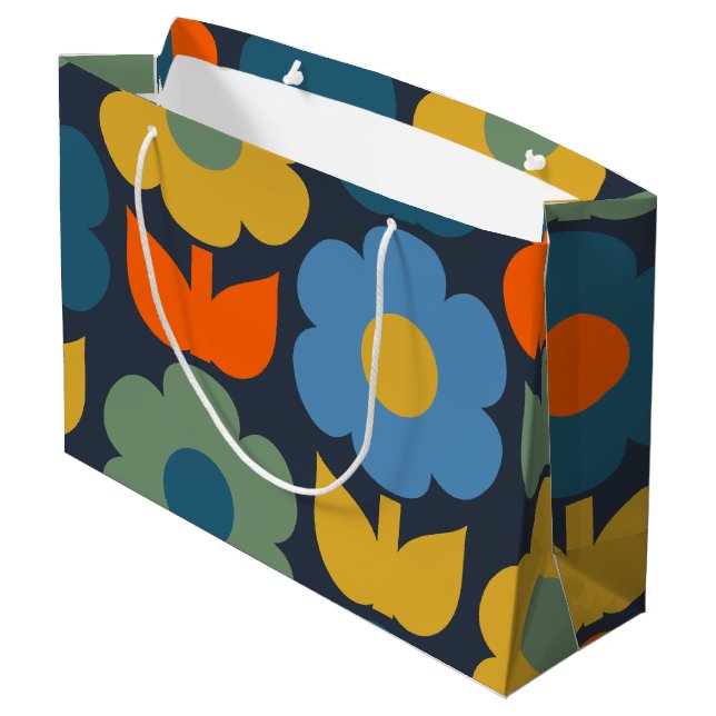 Niedlich Scandi Retro Modernes Blumenmuster Blau Große Geschenktüte (Rückseite Schrägansicht)