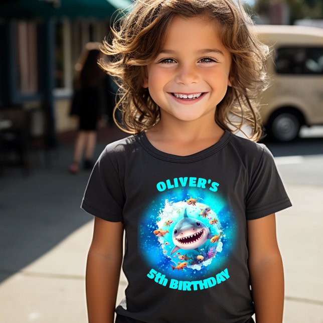 Niedlich Shark Birthday Personalisiert Boy Kleinkind T-shirt (Cute Shark Birthday Personalized Boy Toddler T-shirt)