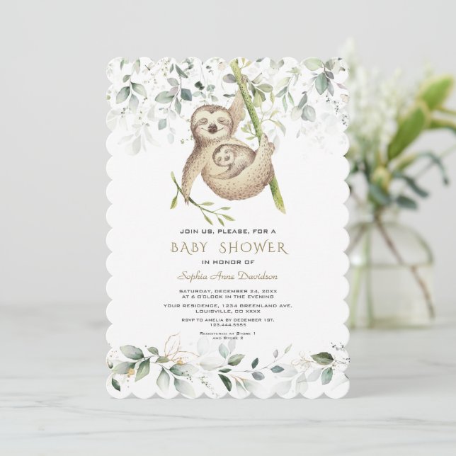 Niedlich Sloths Airy Greenerity Gold Baby Dusche Einladung (Stehend Vorderseite)