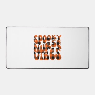 Niedlich Spooky Nurse Halloween Schreibtischunterlage