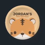 Niedlich Tiger Birthday Pappteller<br><div class="desc">Ein niedliches Design,  das Ihren Tag aufhellt. Dieses Design bietet eine niedliche Tiger Cartoon-Abbildung mit personalisiertem Namen in braun modernen Sans Serif Schriftart Stil auf pastellorange Hintergrund. Perfekter Geburtstagsgeschirr für Kinder.</div>