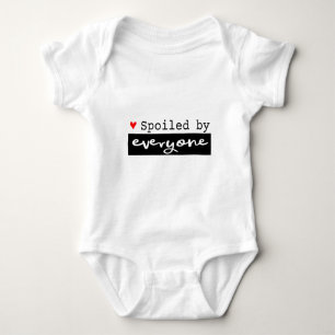 Niedlich von allen verwundet baby strampler