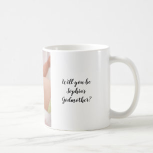 Niedlich werden Sie die Taufe zum Foto Godmutter s Kaffeetasse