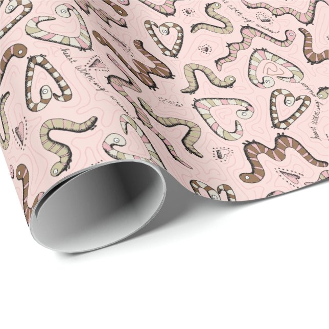 Niedlich- & whimsical Pink Heart Worm ing Wishings Geschenkpapier (Rolleneckpunkt)