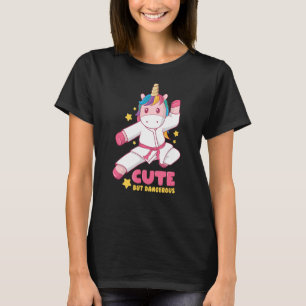 Niedliche, aber gefährliche Funny Girls Karate Ein T-Shirt