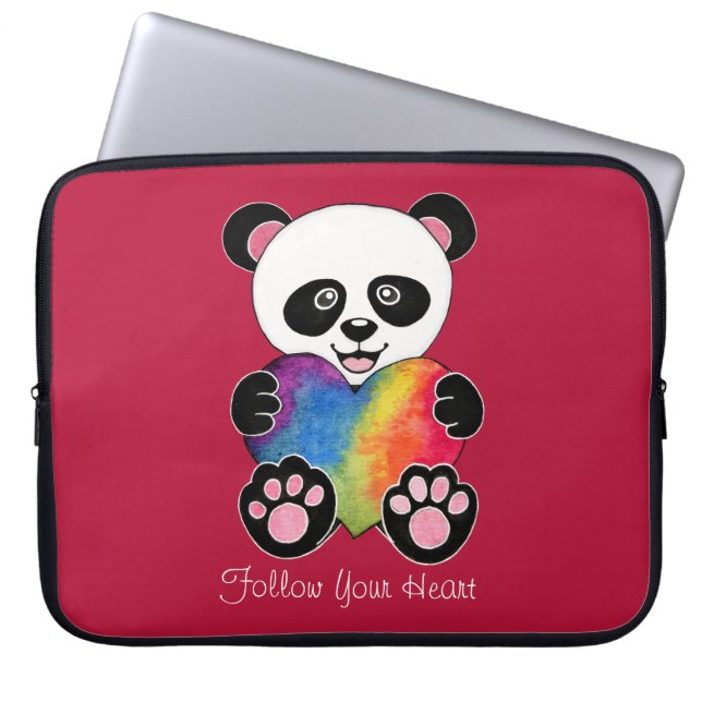 Niedliche Aquarellpanda mit Regenbogenherz Laptopschutzhülle (Vorderseite)