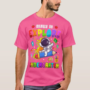 Niedliche Astronautenmädchen Bereit zum Kindergart T-Shirt